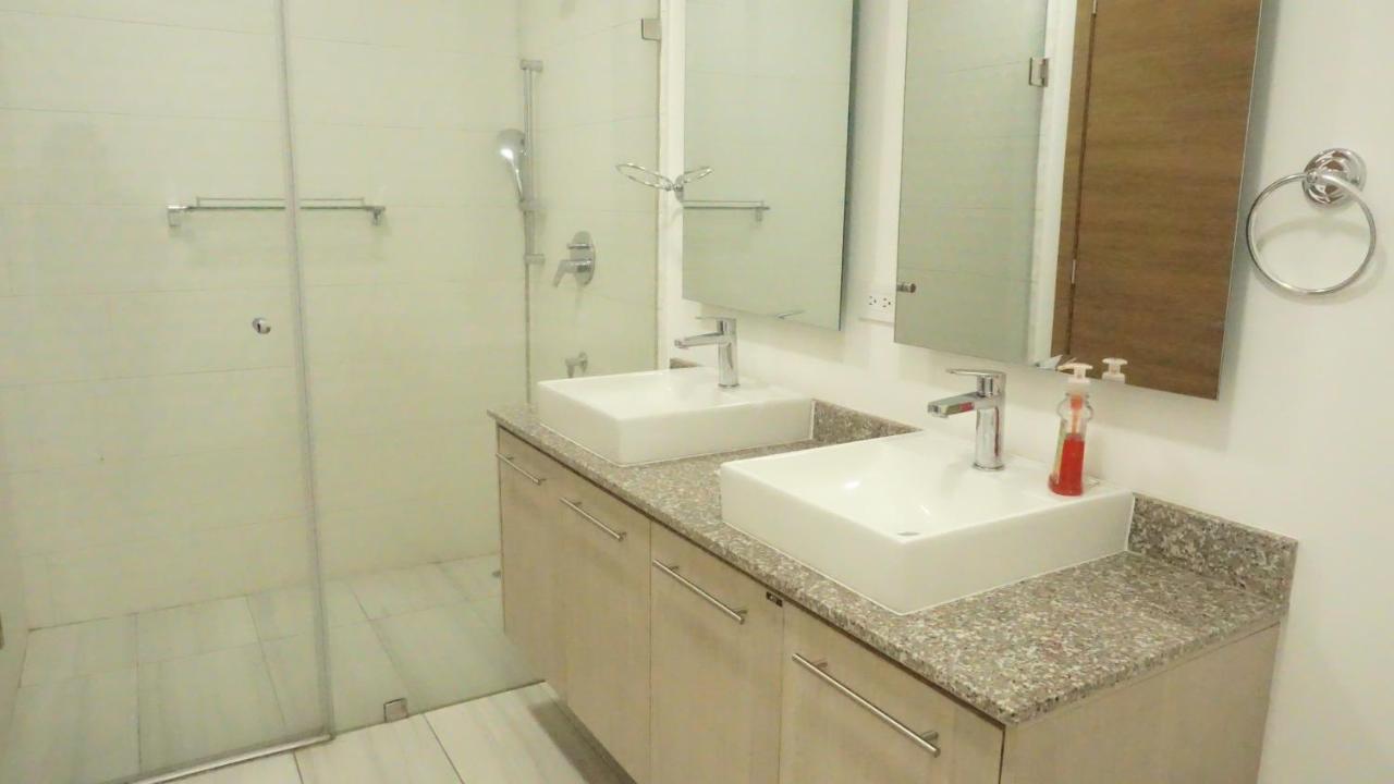1410 Habitacion En Lujoso Departamento - Atelier Quito Exterior foto